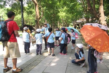 義大國小戶外教學導覽解說