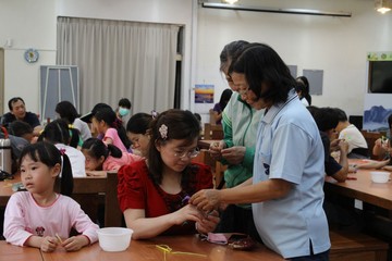 親子美勞活動-「吸管蜈蚣」創作