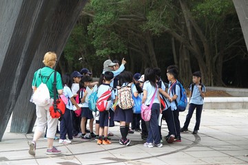103年05月08日 義大高中國小部戶外教學導覽解說