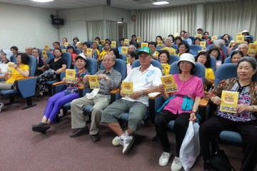 民眾踴躍觀賞公視假日電影院影片