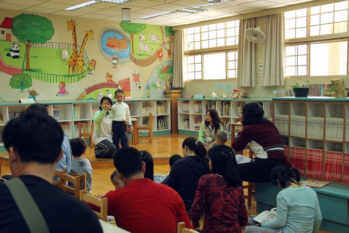 高雄都會公園103年3月16日「荳荳阿姨說故事」活動