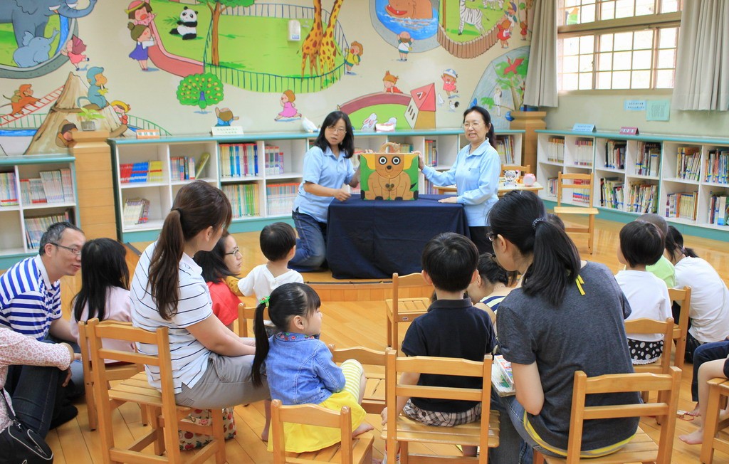 高雄都會公園103年4月20日-「荳荳阿姨說故事」